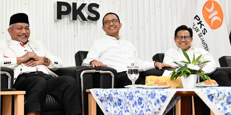 Presiden PKS Ahmad Syaikhu mendampingi Capres-Cawapres Anies Baswedan-Muhaimin Iskandar dalam agenda Silaturahmi Kebangsaan di Kantor DPTP PKS, Jakarta, Selasa, (12/9/2023). Foto: Dok. PKS