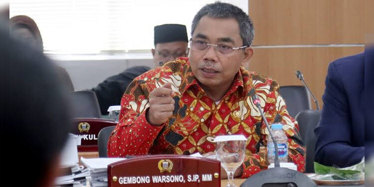 Ketua Fraksi PDI Perjuangan Dewan Perwakilan Rakyat Daerah (DPRD) DKI Jakarta, Gembong Warsono. (Dokumen Setwan)
