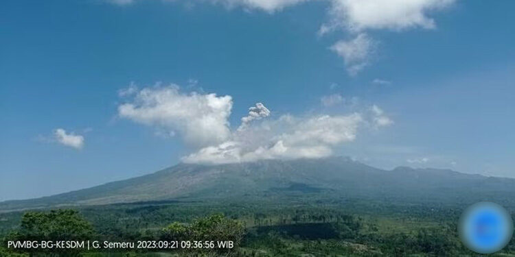 Gunung Semeru, Jawa Timur. Foto: Pusat Vulkanologi dan Mitigasi Bencana Geologi