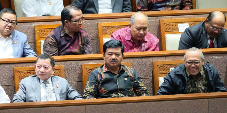 RUU Perubahan IKN Disahkan Jadi Undang-undang dalam Rapat Paripurna DPR RI - ATR k - www.indopos.co.id