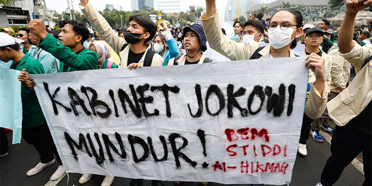 Kritisi Indikasi Dinasti Politik Era Jokowi, BEM SI Berharap Tidak Terjadi Neo Orde Baru - bem si 1 - www.indopos.co.id