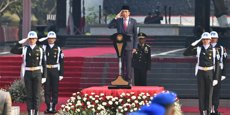Presiden Jokowi memimpin upacara peringatan Hari Kesaktian Pancasila. Foto: Kemendikbudristek untuk INDOPOS.CO.ID