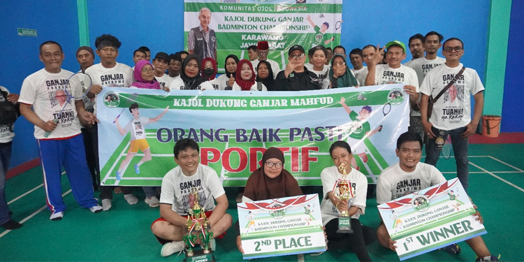 Silaturahmi Bareng Ojol Karawang, Kajol Dukung Ganjar Adakan Kejuaraan Badminton - gp 30 - www.indopos.co.id