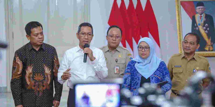Naikkan UMP DKI, Pemprov DKI Sediakan Kartu Pekerja Jakarta - heru 3 - www.indopos.co.id