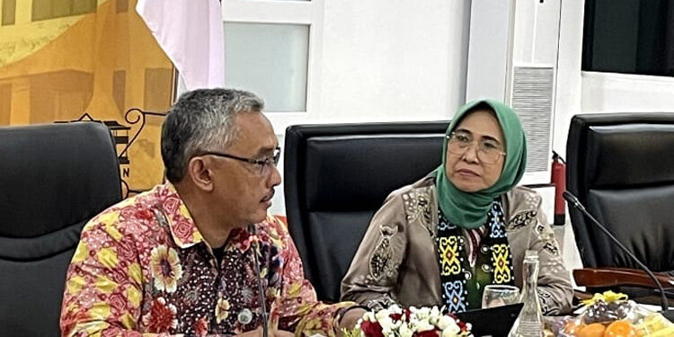 Wakil Ketua Komisi X DPR RI Hetifah Sjaifudian (kanan). Foto: DPR RI untuk INDOPOS.CO.ID