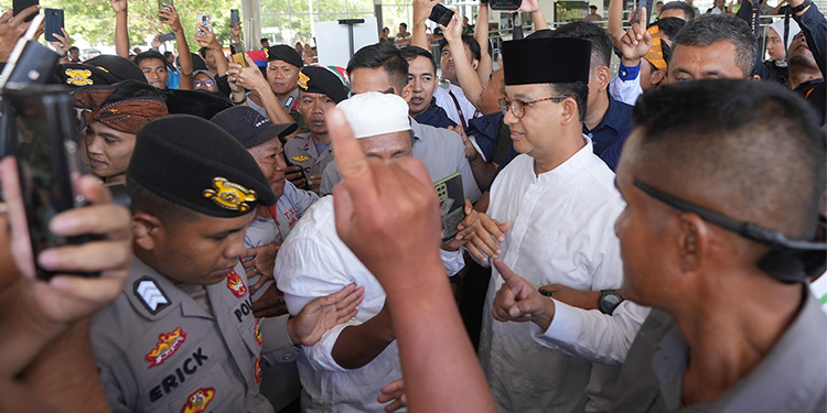 Calon Presiden Anies Baswedan melakukan giat kampanye di Nusa Tenggara Barat (NTB), Selasa (19/12/2023). (Dok Kedeputian Media TimNas AMIN)