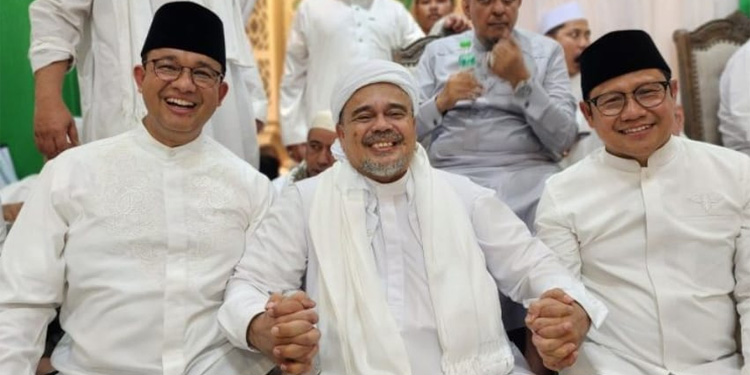 Momen Anies Baswedan dan Muhaimin Iskandar bersama Habib Rizieq Shihab beberapa waktu lalu. Foto: ist