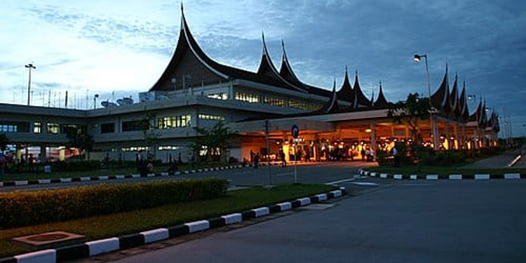 Bandara Internasional Minangkabau (BIM). Foto: Dok Wikipedia