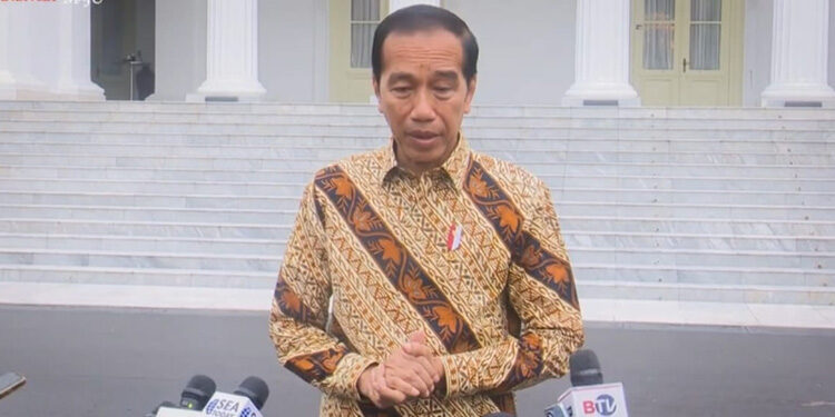 Presiden Jokowi menyampaikan belasungkawa atas wafatnya Kepala BNPB periode 2019-2021 Doni Monardo di Jakarta. Foto: YouTube Sekretariat Presiden