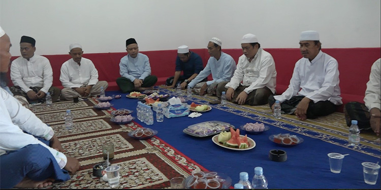 Puluhan Tokoh Ulama di Banten Doakan Pasangan Prabowo-Gibran Menang Satu Putaran di Pilpres 2024 - gbn 2 - www.indopos.co.id