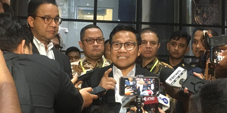Cawapres nomor urut 1 Muhaimin Iskandar memberikan keterangan pers usai menghadiri forum dialog dari Komisi Pemberantasan Korupsi (KPK) di Jakarta. (Indopos.co.id / Dhika Alam Noor)