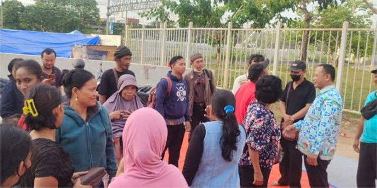 Warga eks Kampung Bayam saat berdialog dengan Pemerintah Provinsi DKI Jakarta. Foto: Diskominfotik/Istimewa