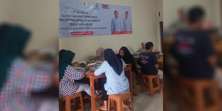 Pelatihan UMKM Relawan GIM Tingkatkan Keterampilan Masyarakat Purworejo - pragi 2 - www.indopos.co.id