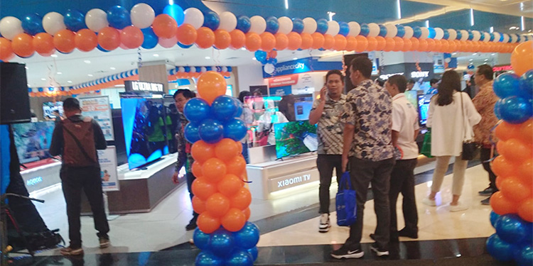 Electronic City Indonesia, Tbk meresmikan toko di Puri Indah Mall. Foto: Dok. Electronic City Indonesia