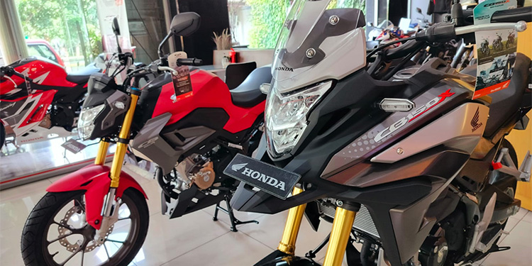 Beberapa tipe motor Honda yang promo selama bulan Maret 2024. Foto: Dok. Wahana Makmur Sejati