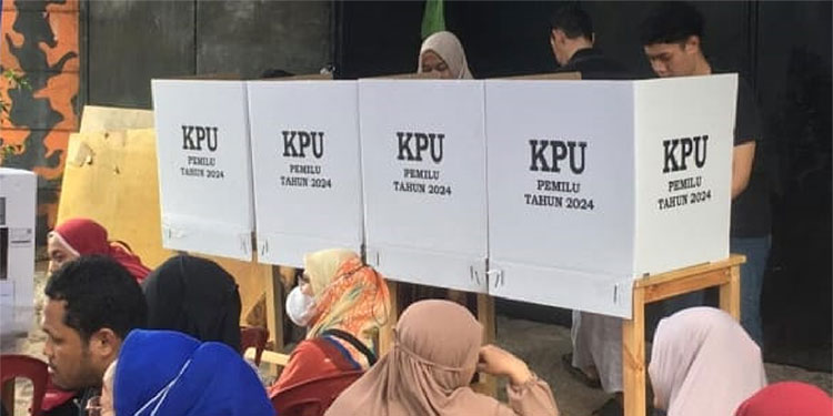 KPU Umumkan Pemenang Pilpres Hari Ini, Rekapitulasi Sisa 2 Provinsi - pemilu co.j - www.indopos.co.id