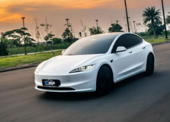 New-Tesla-Model-3-Highland
