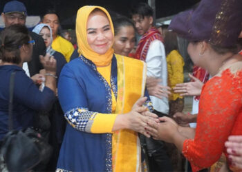 Tiorita Surbakti, isteri mantan Bupati Langkat TRP. Foto: Dok Ist